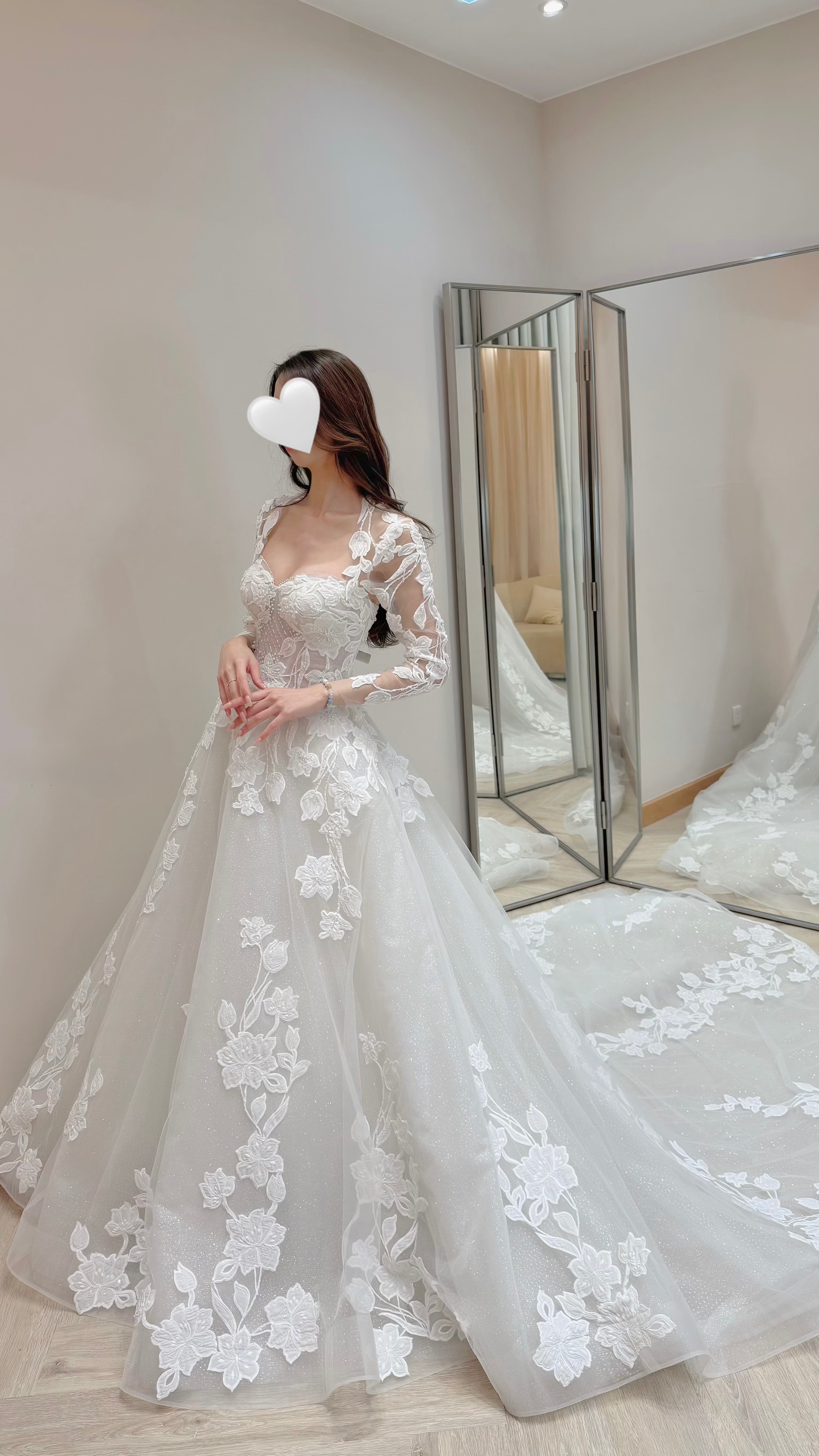 Strapless Sweetheart Glitter Tulle Ball Gown Wedding Dress with Detachable Long Sleeve Bolero