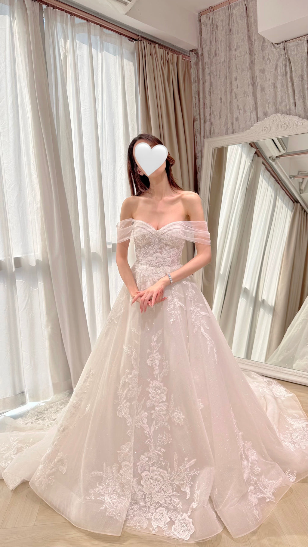 Sweetheart Neckline Embroidered Tulle Bridal Gown with Removable Straps and Long Sleeves