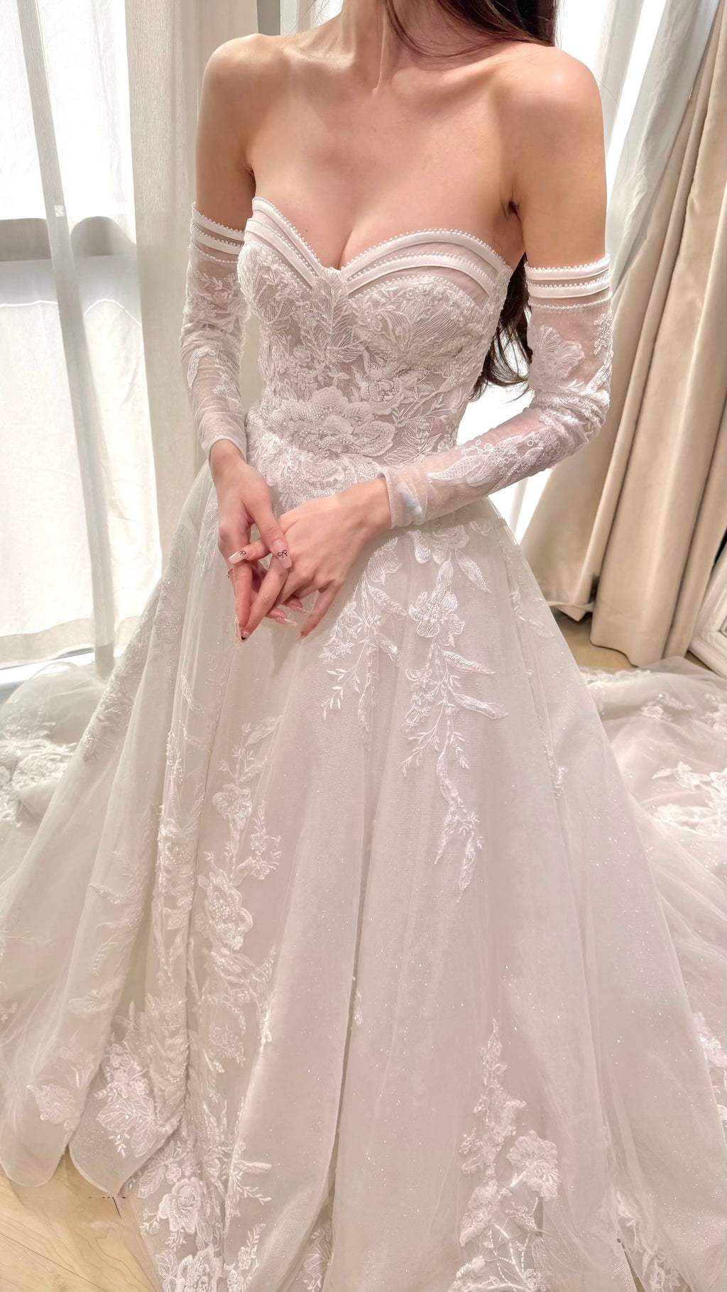 Sweetheart Neckline Embroidered Tulle Bridal Gown with Removable Straps and Long Sleeves