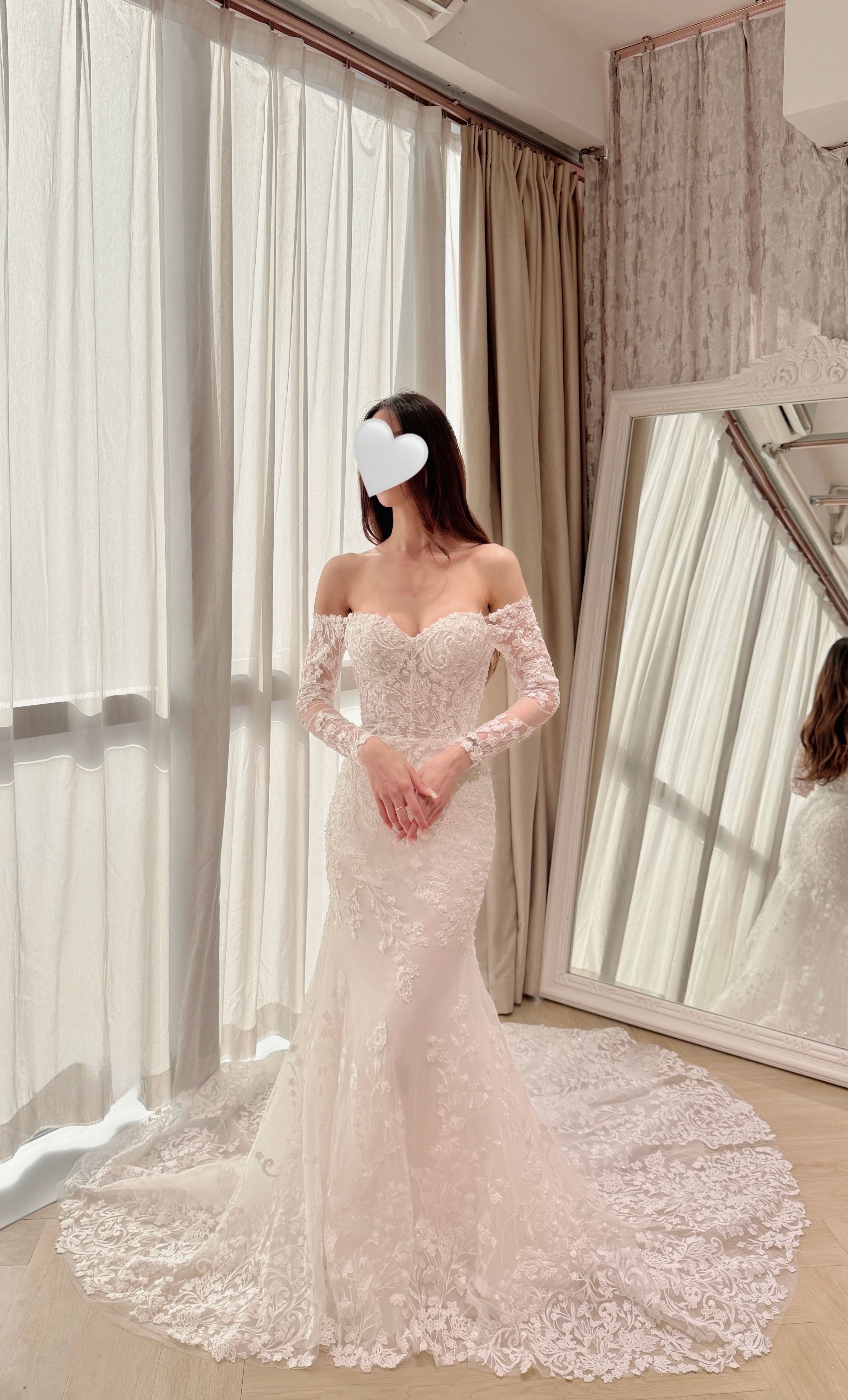 Off-the-Shoulder Lace Long Sleeve Mermaid Wedding Dress