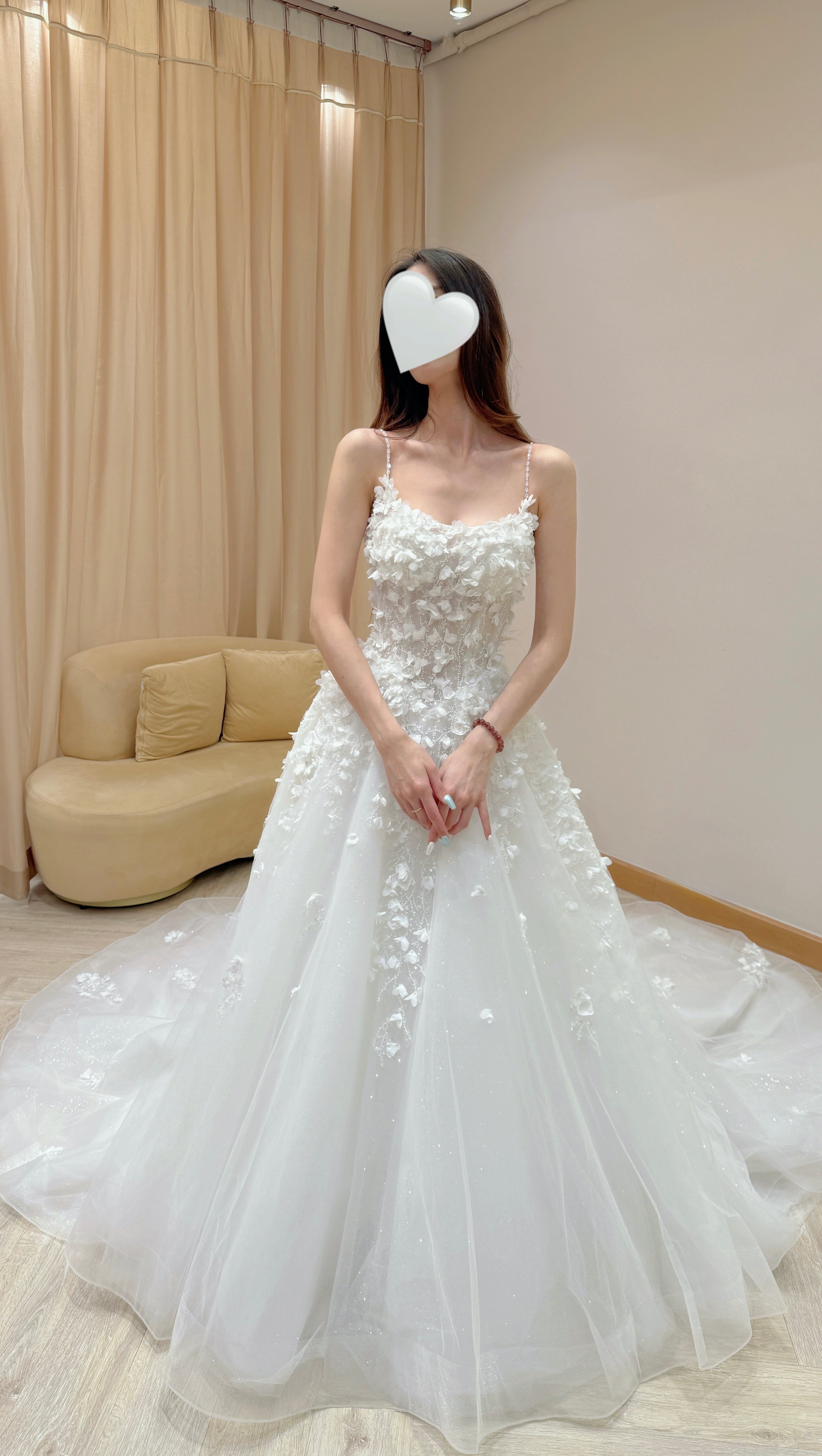 Spaghetti Strap 3D Floral Appliqué Ball Gown Wedding Dress