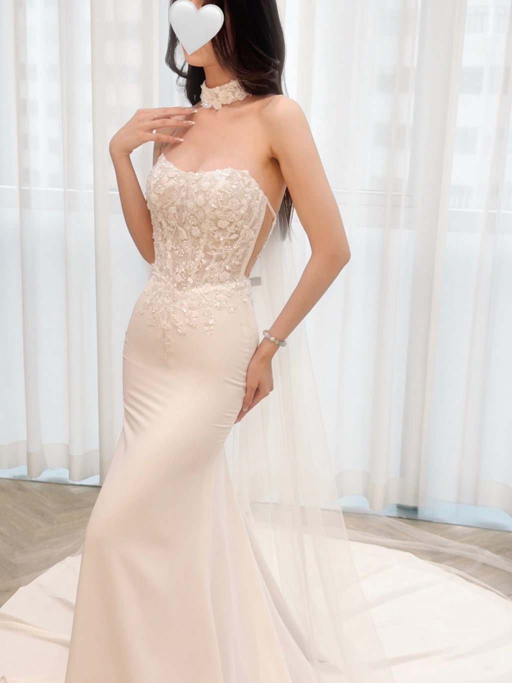 Elegant Fitted Bridal Gown with Removable Neck Piece and Sweep Train