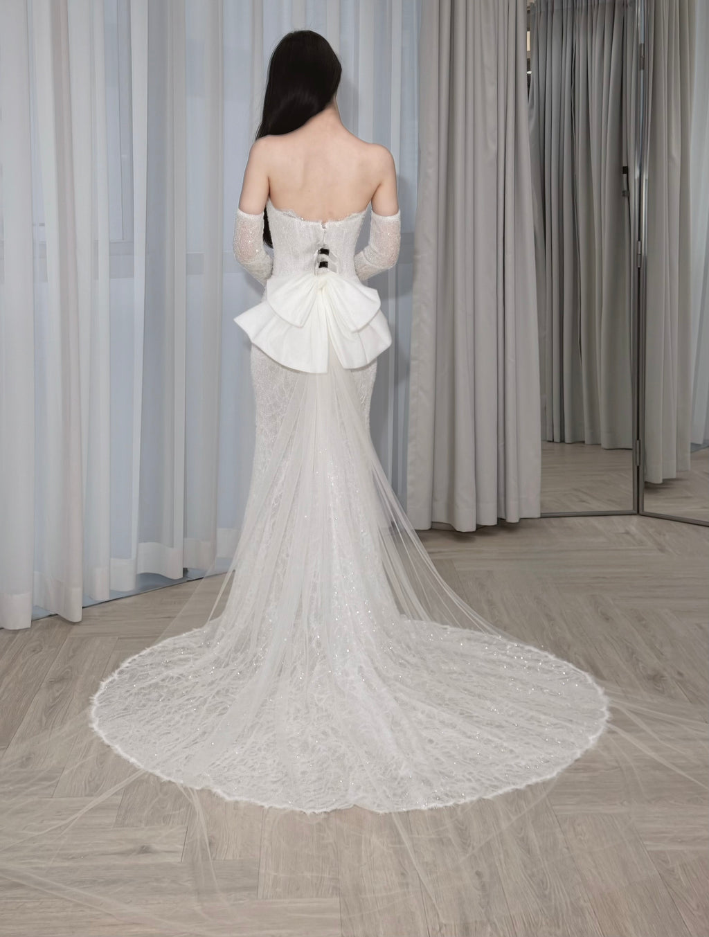 3-in-1 Convertible Sparkling Mermaid Wedding Dress with Detachable Bow Train