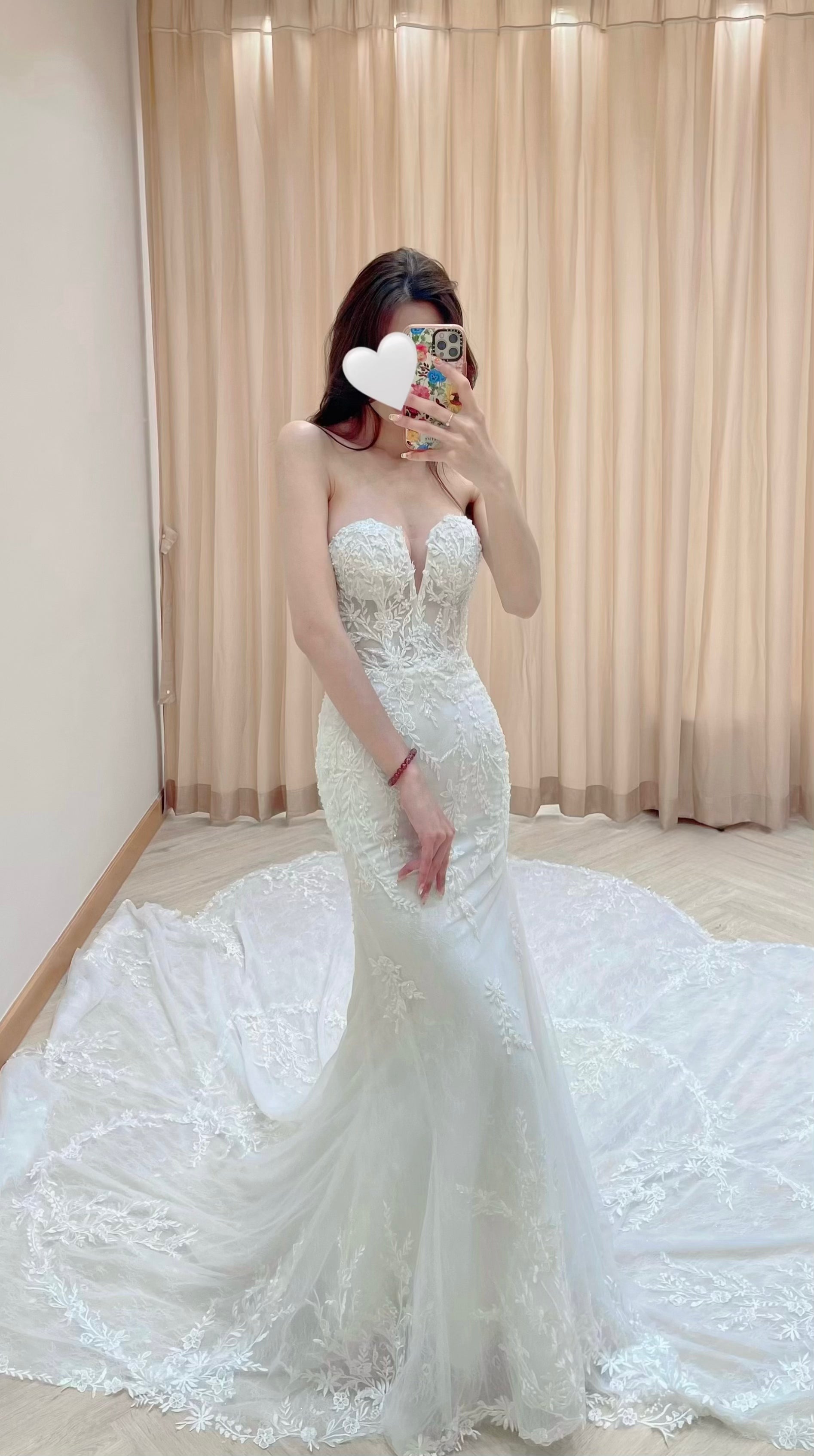 Convertible 3-in-1 Floral Lace Mermaid Wedding Dress with Plunging Sweetheart Neckline and Detachable Sleeves / Straps
