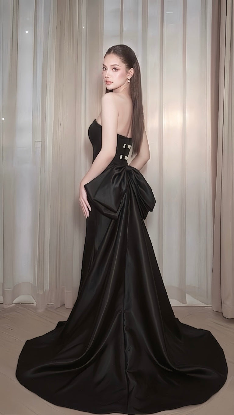 Strapless Black Velvet Mermaid Evening Dress with Oversized Back Bow