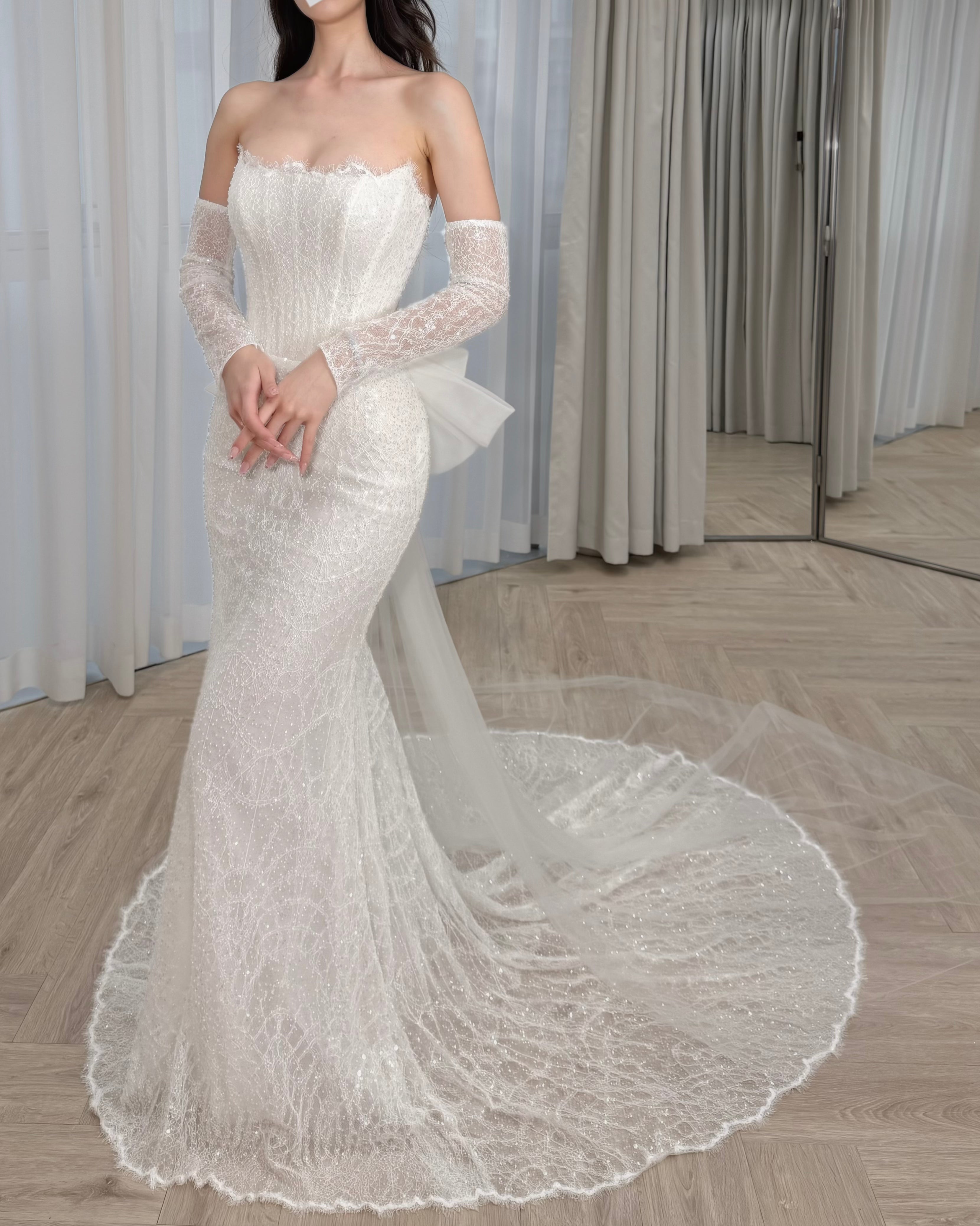 3-in-1 Convertible Sparkling Mermaid Wedding Dress with Detachable Bow Train